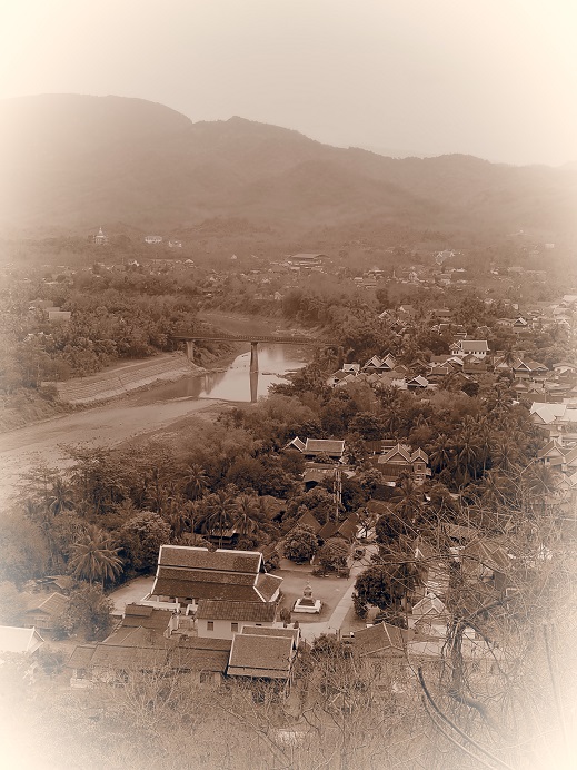 LUANG PRABANG   